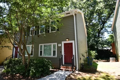 7 Holly Downs Ct, Atlanta, GA 30318