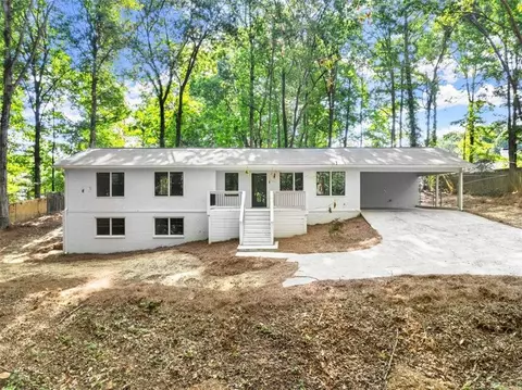 5096 Bedell Rd NE, Roswell, GA 30075