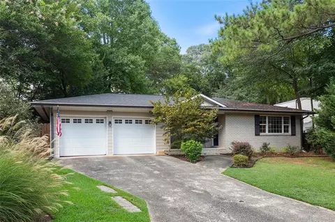 1044 Pine Grove Ave NE, Atlanta, GA 30319
