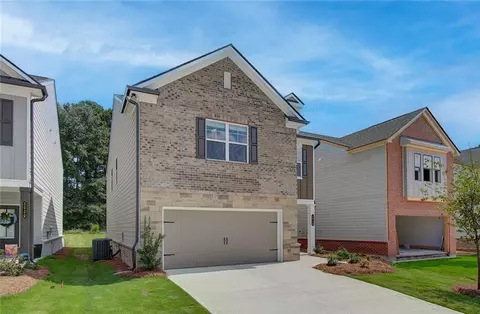 3722 Dover Run Ln, Loganville, GA 30052