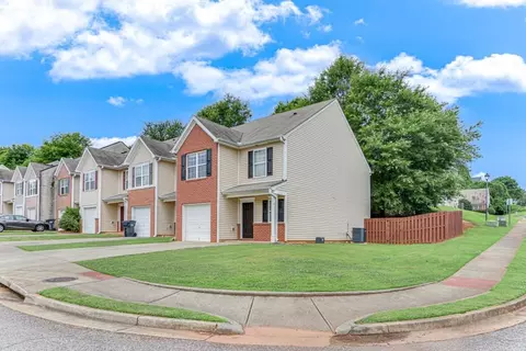 1766 Little Creek Dr, Lawrenceville, GA 30045