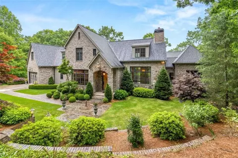 125 Crabapple Ct, Clarkesville, GA 30523