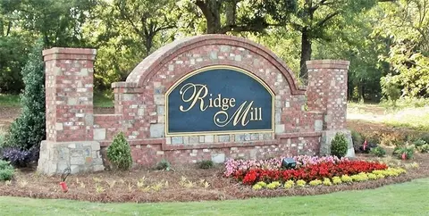 588 Oakside Pl, Acworth, GA 30102