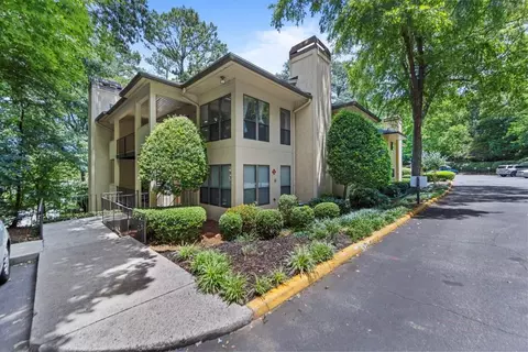 204 Comeragh SE #4, Smyrna, GA 30080