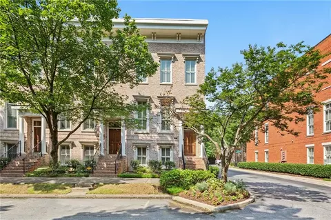 194 Montag Cir, Atlanta, GA 30307