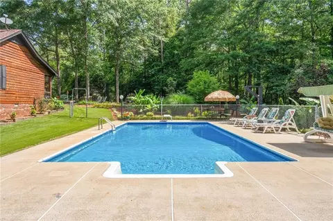 Exterior - 728 Kibbee Rd, Mcdonough, GA 30252 photo 12 of 25