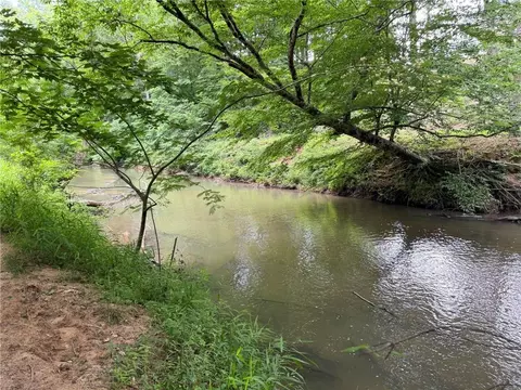 View/Area - 728 Kibbee Rd, Mcdonough, GA 30252 photo 2 of 7