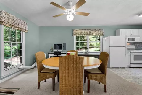Dining - 728 Kibbee Rd, Mcdonough, GA 30252 photo 5 of 6