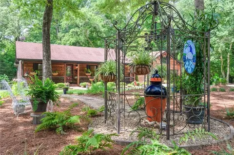 Exterior - 728 Kibbee Rd, Mcdonough, GA 30252 photo 6 of 25