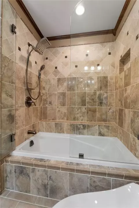 Bath - 728 Kibbee Rd, Mcdonough, GA 30252 photo 3 of 6