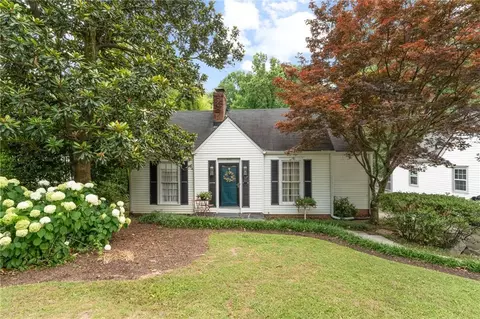 215 Maple Ave NW, Marietta, GA 30064