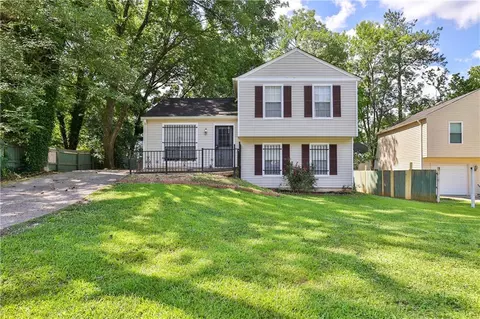 4969 Gatehouse Way, Stone Mountain, GA 30088