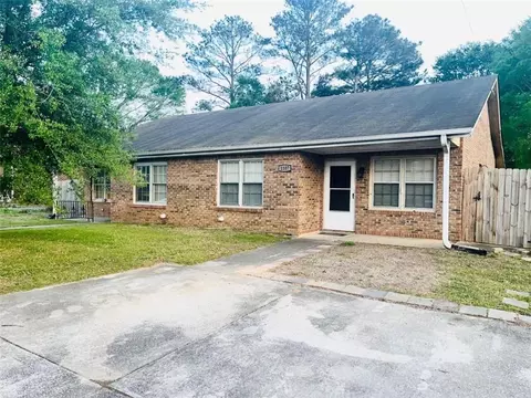 1107 Laurel Ln, Conyers, GA 30012