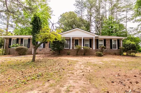 460 Holt Rd NE, Marietta, GA 30068