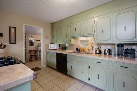 508 E May St, Calhoun, GA 30701 photo 9