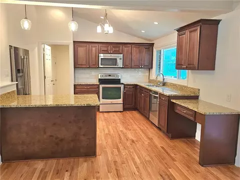 4145 Longview Dr, Chamblee, GA 30341 photo 9