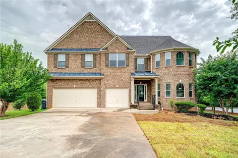 3637 Lake Estates Way, Atlanta, GA 30349