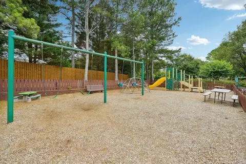 1663 Evanston Cir, Marietta, GA 30062 photo 36