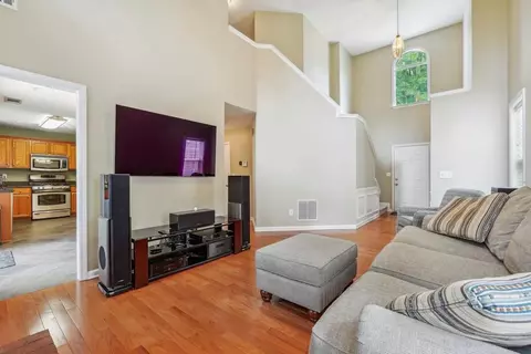 1663 Evanston Cir, Marietta, GA 30062 photo 6