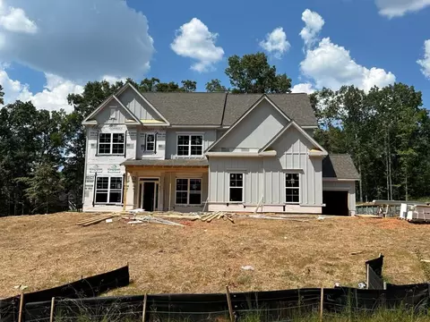 1850 Sauterne Dr, Hoschton, GA 30548