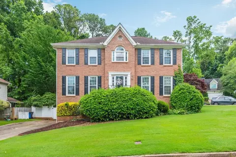 945 Meadowsong Cir, Lawrenceville, GA 30043