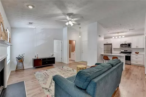 1370 Keys Crossing Dr NE, Atlanta, GA 30319