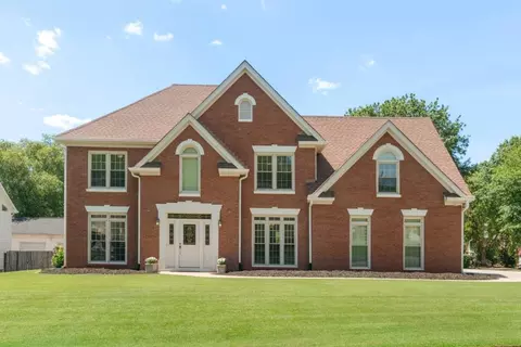312 Ashton Lake Ct, Sugar Hill, GA 30518
