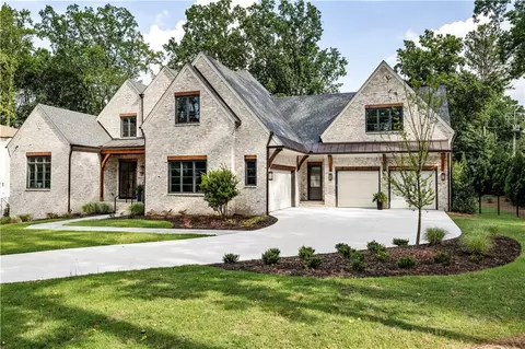 1095 Curry Dr, Atlanta, GA 30319