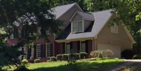 3825 Laurel Brook Way, Snellville, GA 30039