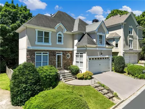 1914 Connemara Dr, Chamblee, GA 30341 photo 3