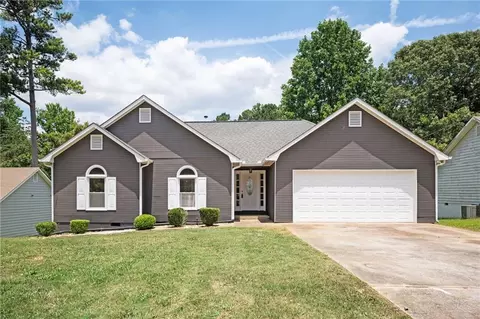 1020 Terance Ave, Jonesboro, GA 30238