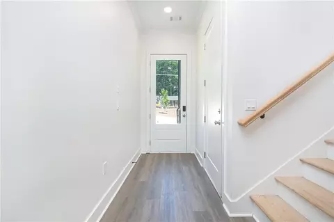 3604 Pineview Cir, Duluth, GA 30096 photo 2