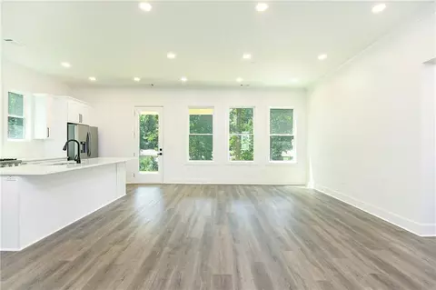 3604 Pineview Cir, Duluth, GA 30096 photo 8