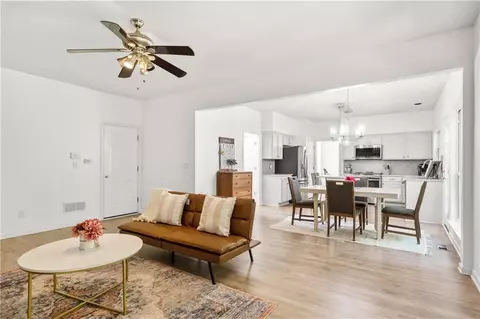 1215 Lyndhurst Way, Roswell, GA 30075