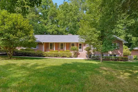 4883 Mill Brook Dr, Dunwoody, GA 30338
