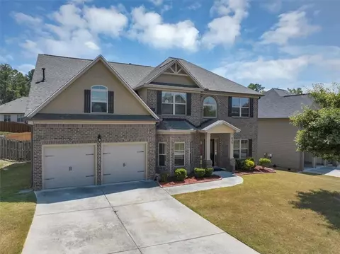 820 Old Dove Ln, Fairburn, GA 30213
