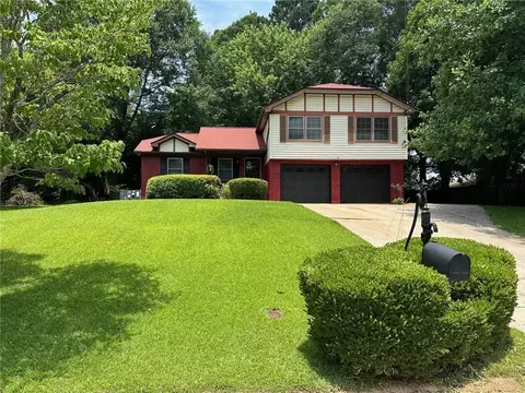 5124 Rock Eagle Dr, Stone Mountain, GA 30083