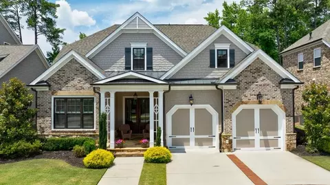827 Olmsted Ln, Johns Creek, GA 30097