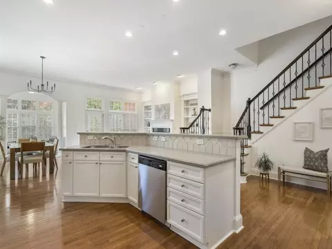4306 Kingston Gate Cv, Chamblee, GA 30341 photo 8