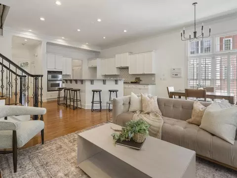 4306 Kingston Gate Cv, Chamblee, GA 30341 photo 10