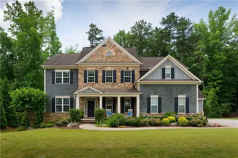 1517 Davis Farm Dr NW, Kennesaw, GA 30152