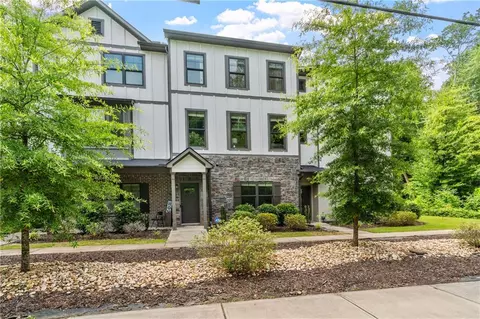4791 Sampson Ct, Lilburn, GA 30047