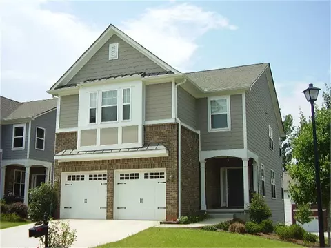 5510 Falls Landing Dr, Cumming, GA 30040