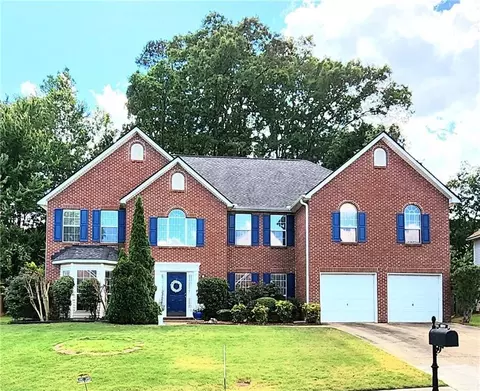 1725 Pinehurst View Dr, Grayson, GA 30017