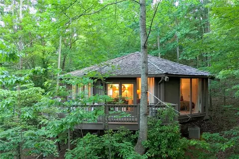 65 Treetopper Ln, Jasper, GA 30143