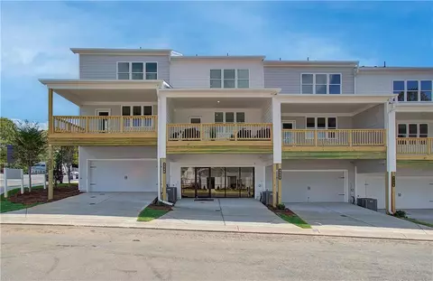 3302 Cranston Ln, Kennesaw, GA 30144