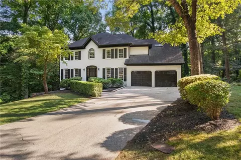 4560 Windsor Oaks Ct, Marietta, GA 30066