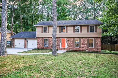 4630 Ellisbury Dr, Atlanta, GA 30338