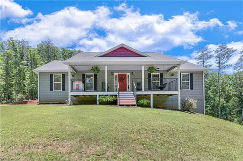 312 Burts Overlook, Dawsonville, GA 30534