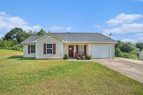 374 Lambert Overlook Cir, Carrollton, GA 30117